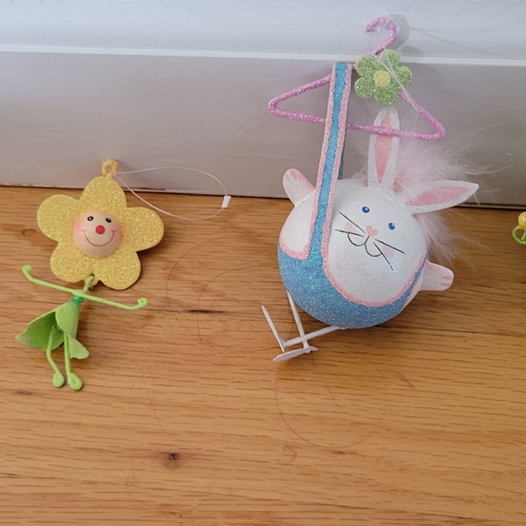 Colorful Pier 1 Easter Decoration and Ornaments - Picture 7 of 10